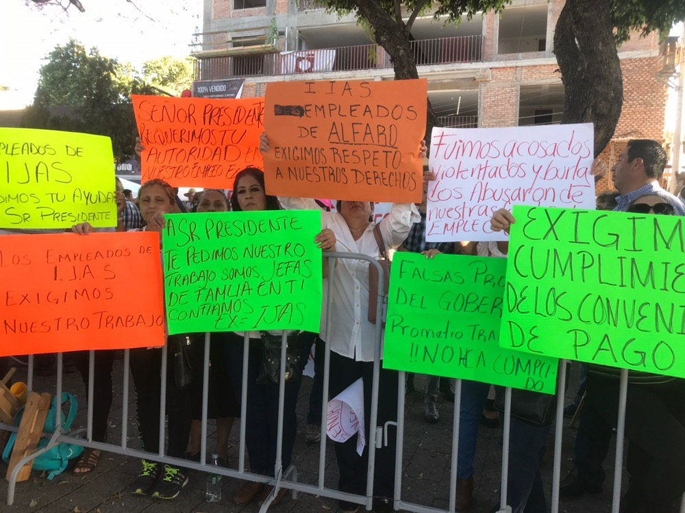 photo5490450239044298674