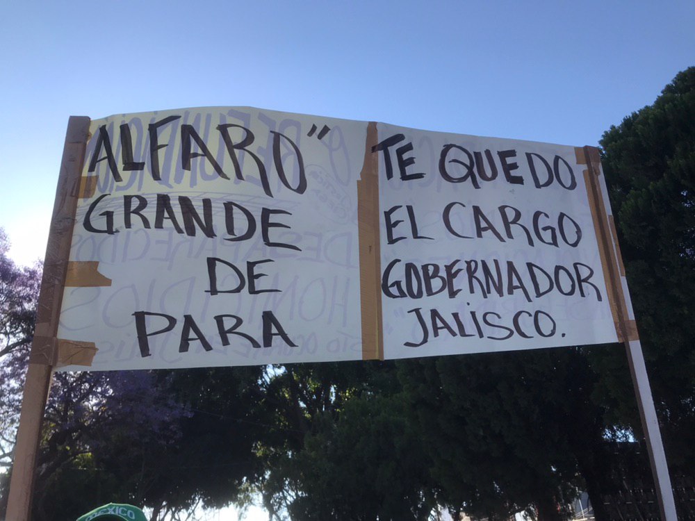 photo5490450239044298679