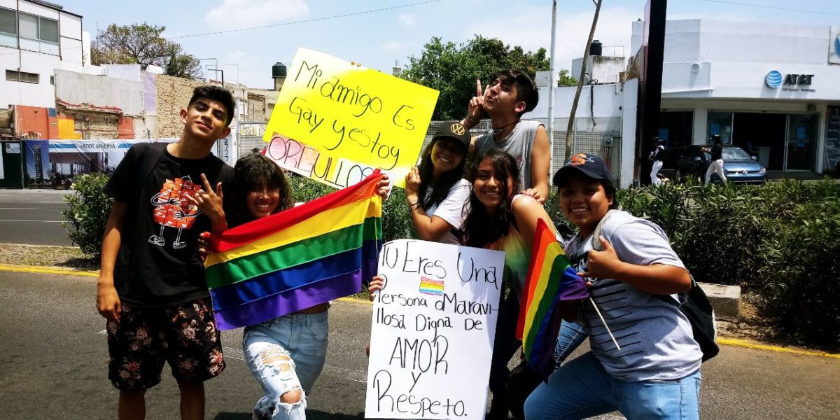 photo4913861475240618073