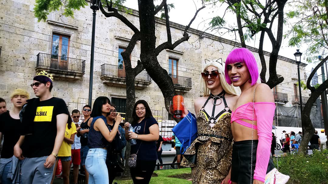 photo5490002218120751030