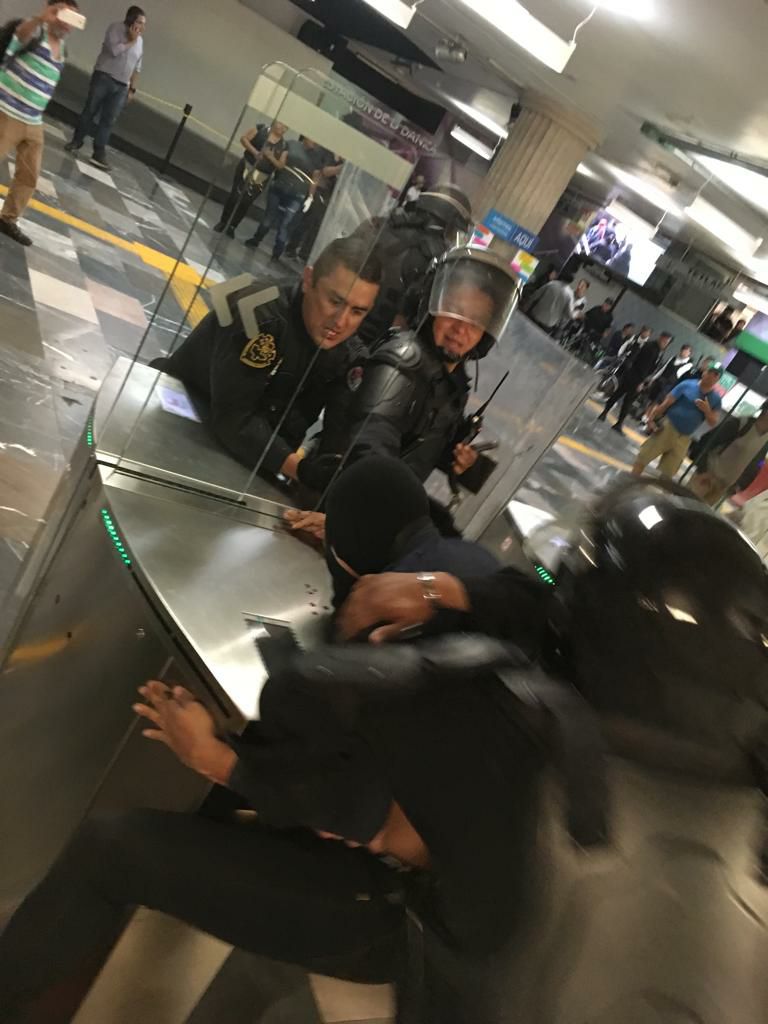 photo5035161831399860284