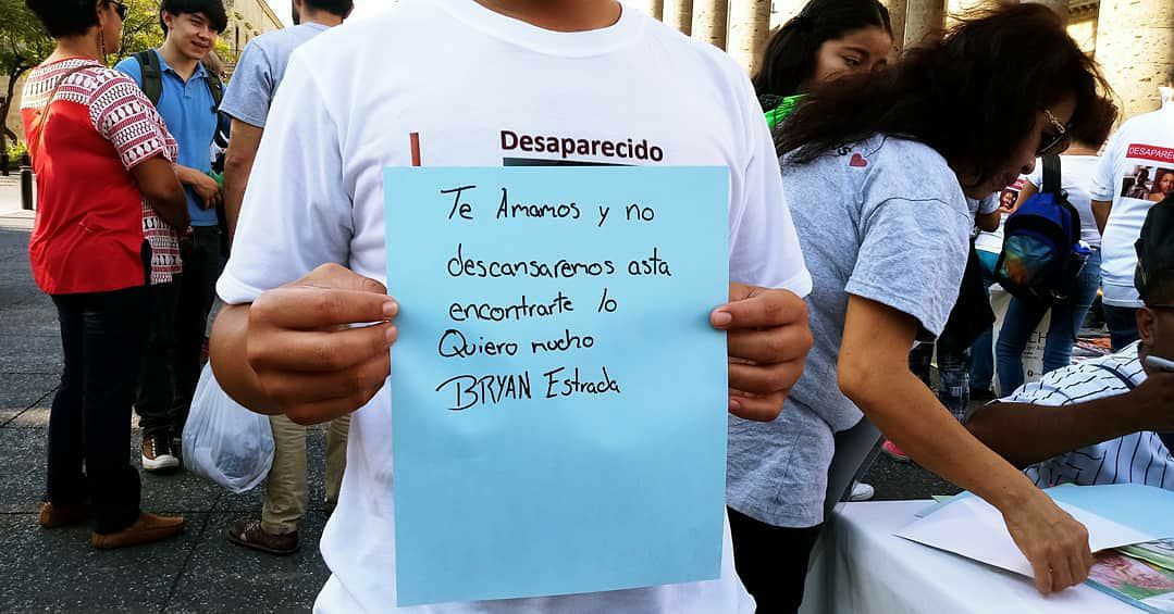 photo5715283397508704180