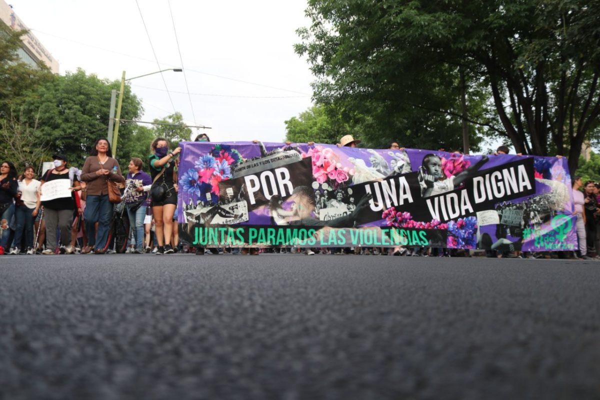 photo5129750699318552778