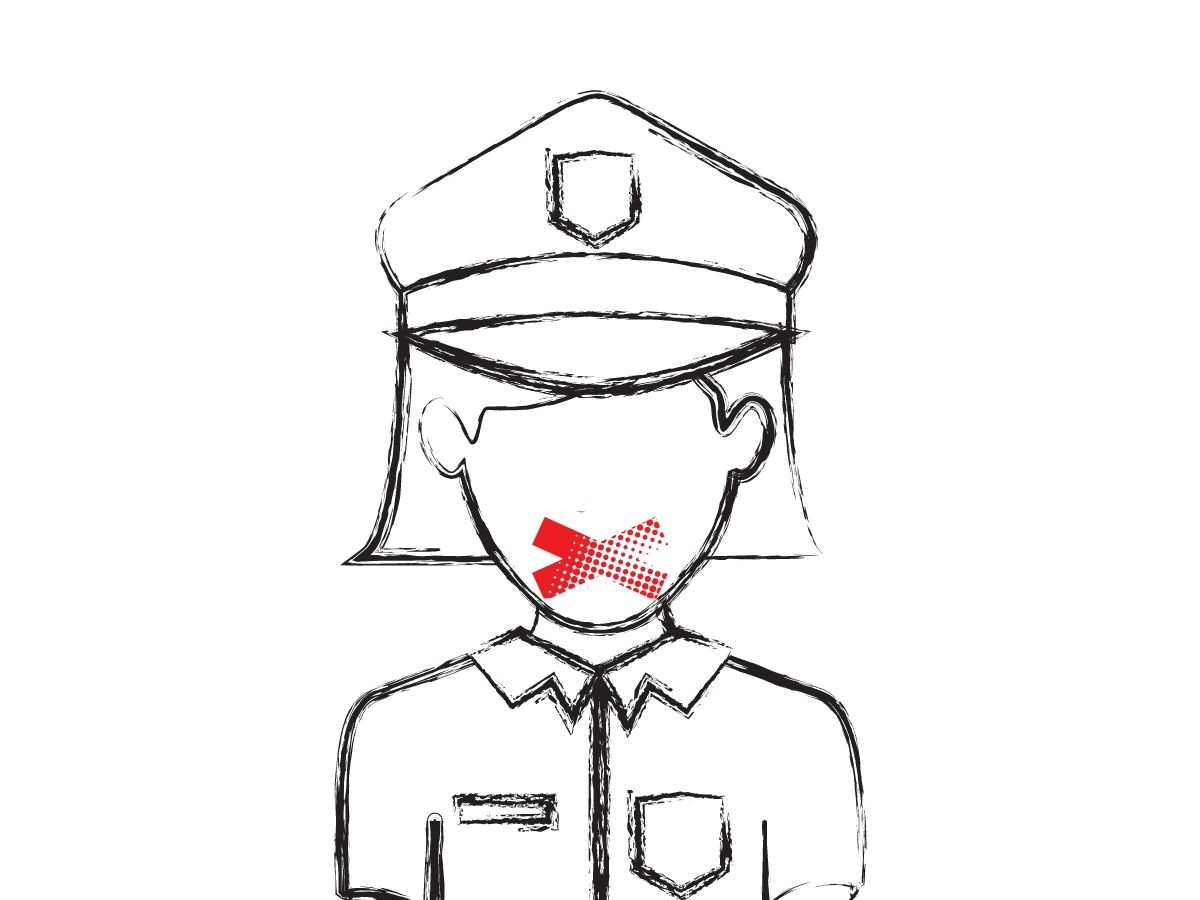 violencia mujeres policías