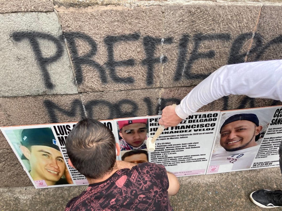 photo5679554127213995962