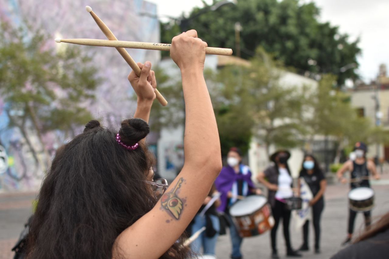 photo5145880955804821987