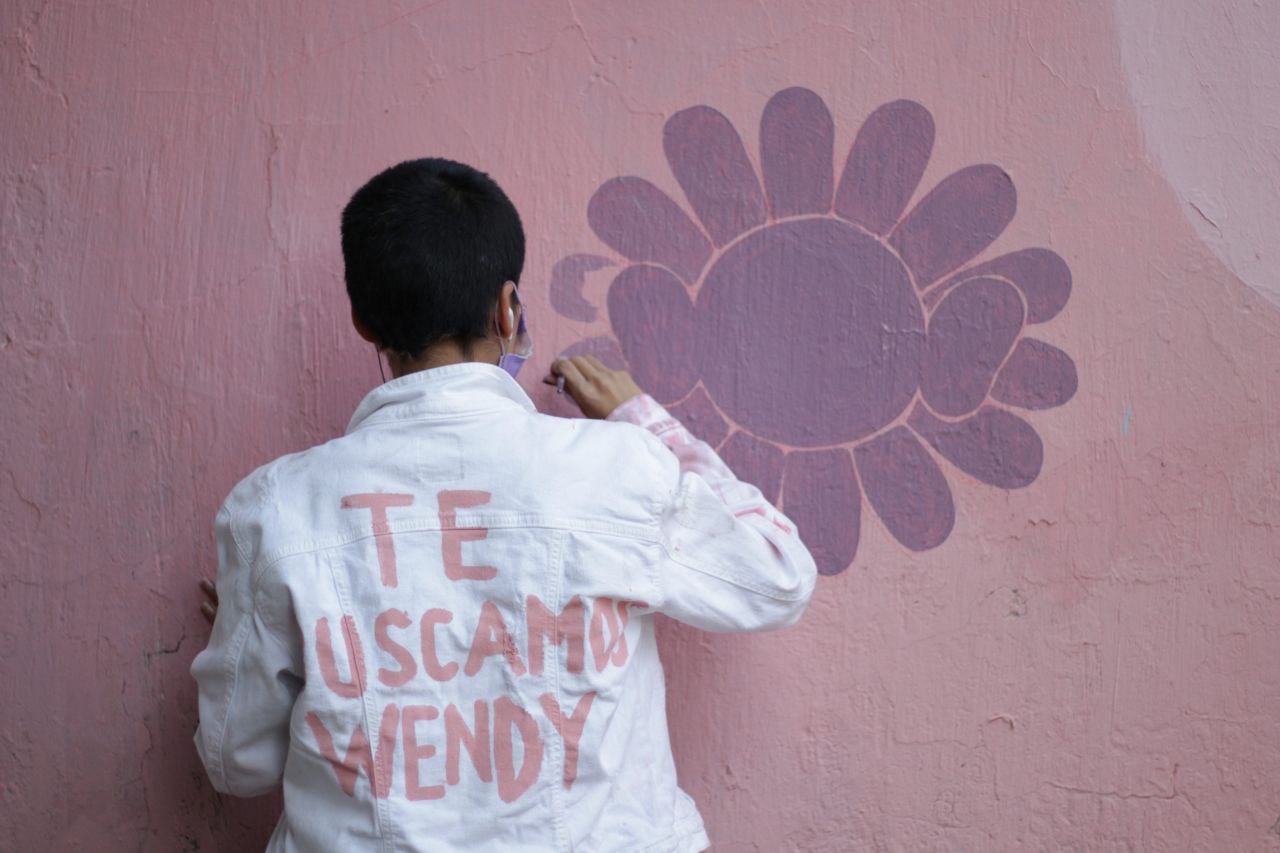 photo5107566926946740843