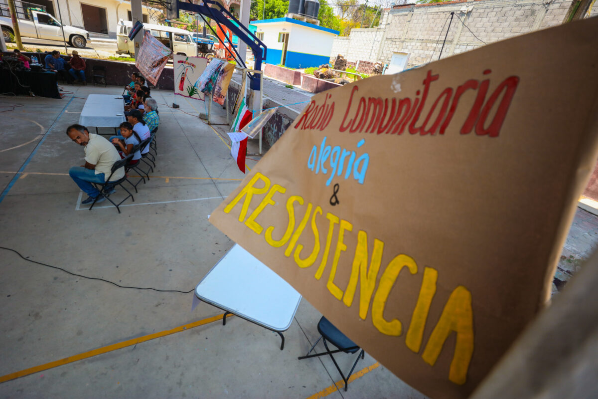 pdp_radio_alegria_resistencia_Huexca_termolectrica_10anos_daliri_oropeza-8-1200×800