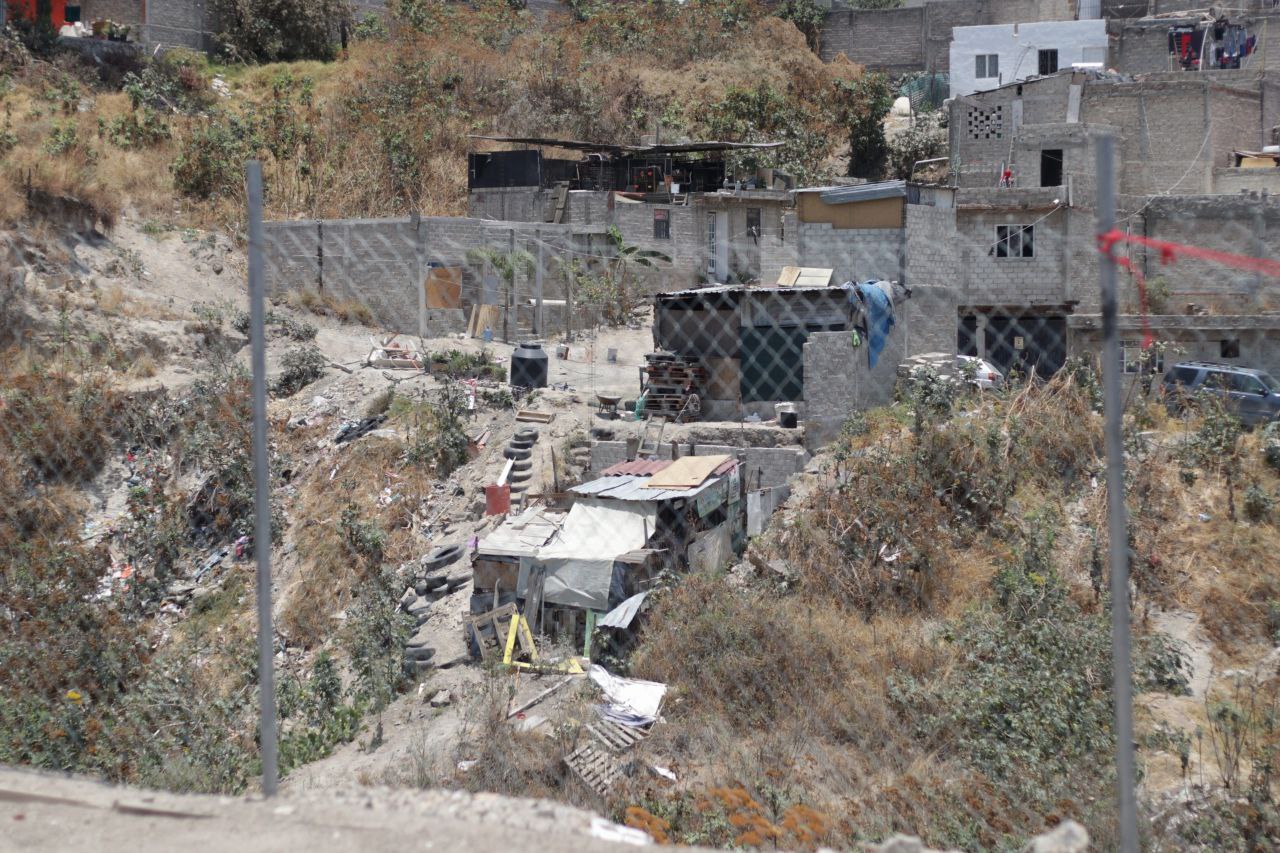 photo4902674172061264474