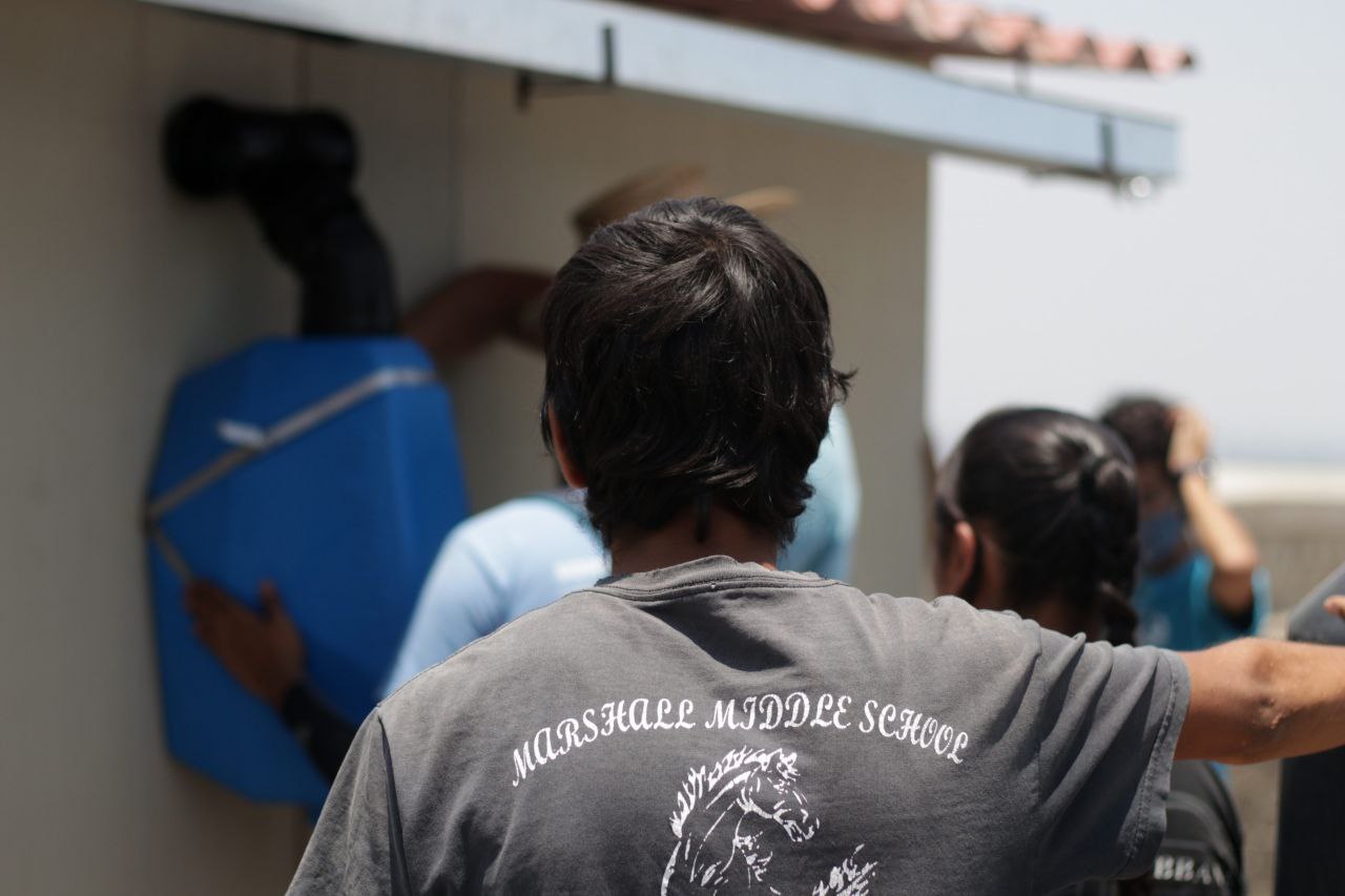 photo4902674172061264475