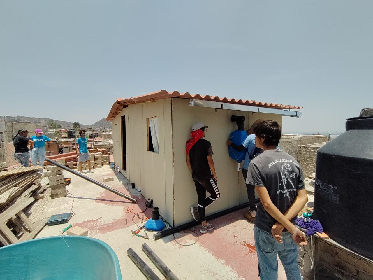 photo4902674172061264503