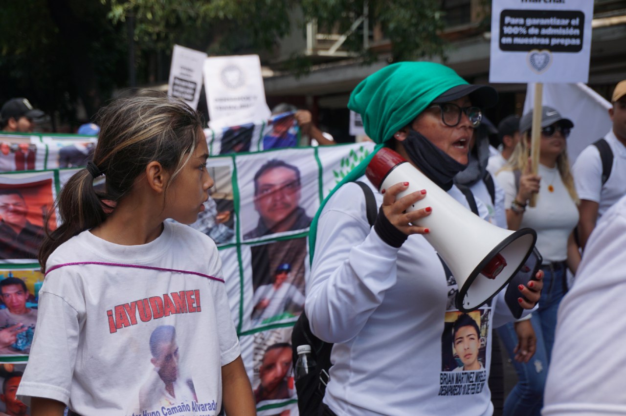 photo4936495287170607996