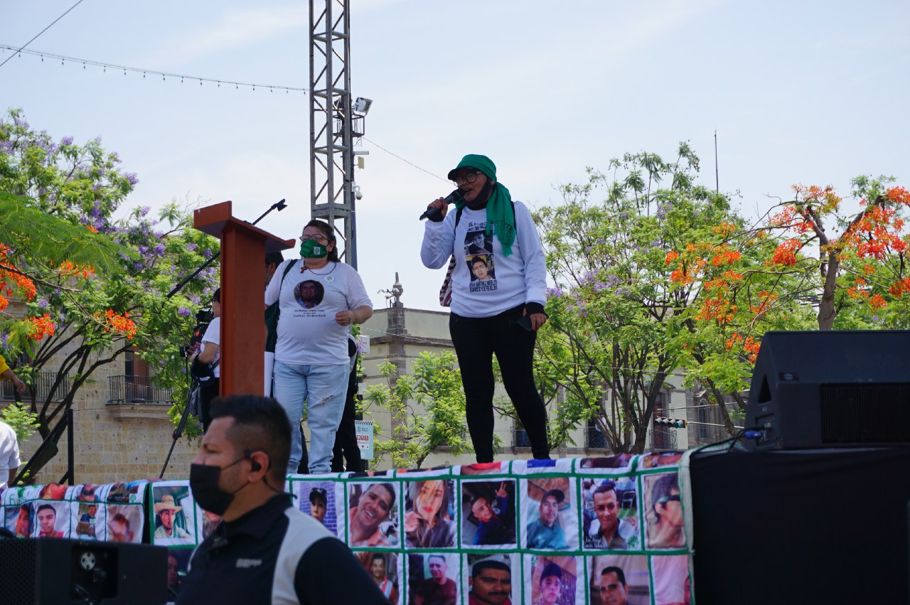 photo4936495287170608012