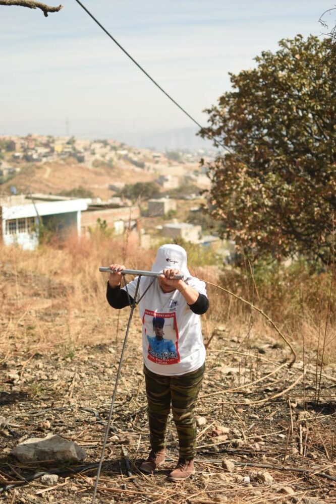 A5D8A4BB-29DD-4E5B-8C80-ECCB57CD9103