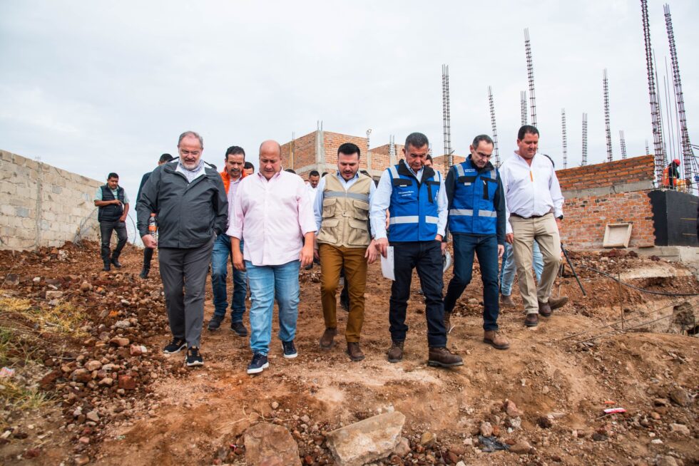 Ricardo-Santillan-y-Rigoberto-Pena-7-980×654