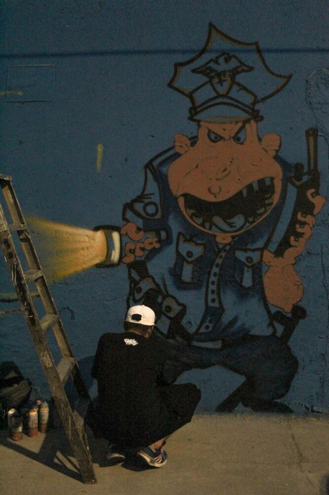 photo5100742743604440139