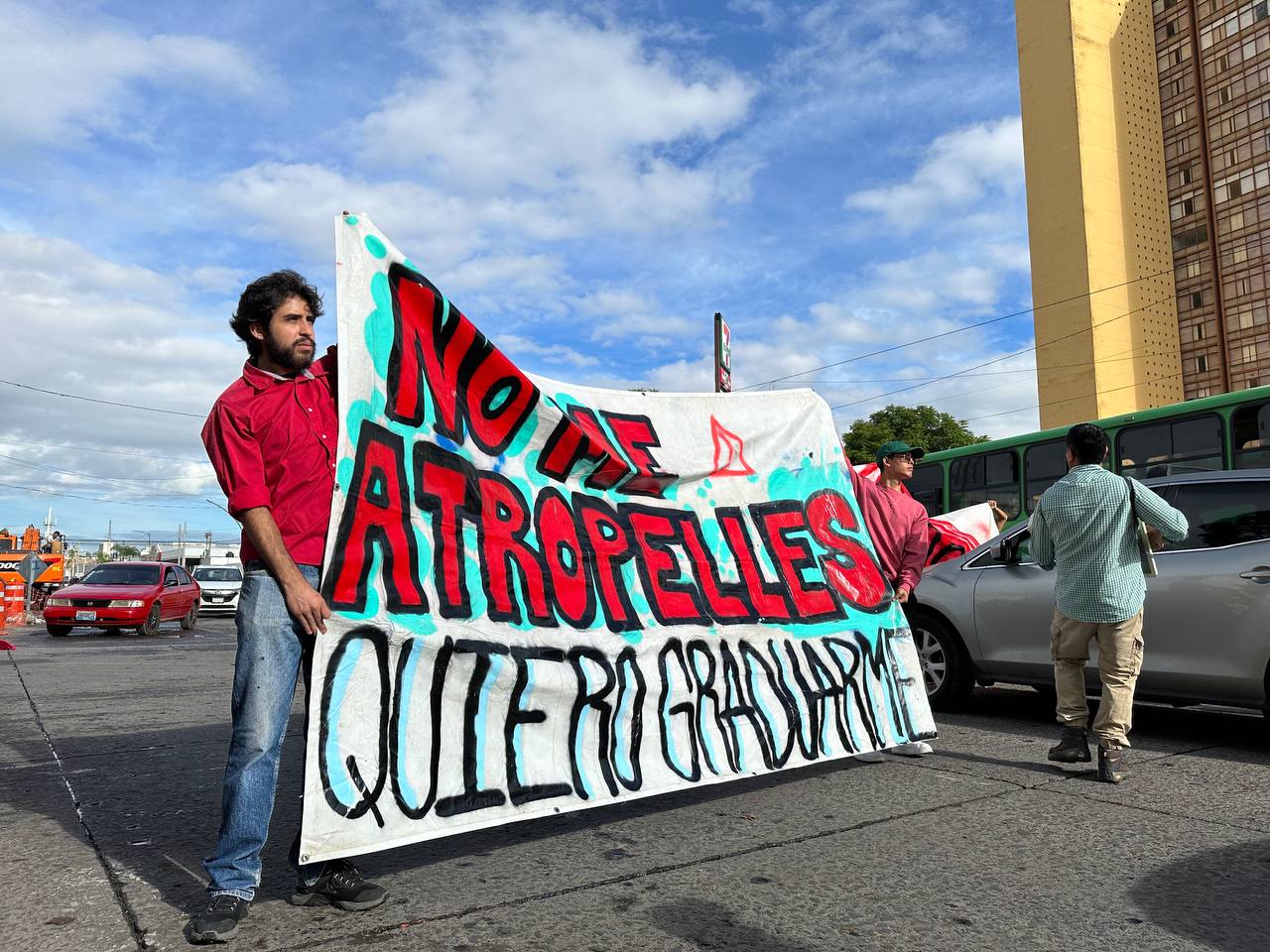 photo5131982935556205567