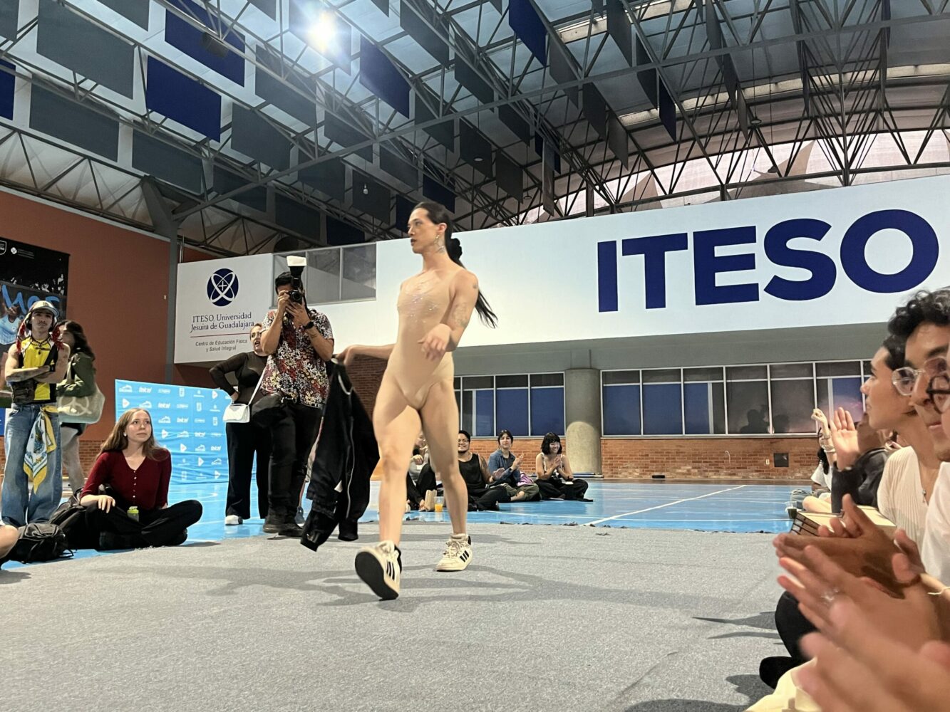 La Kiki Crystal Ball regresa con fuerza 3 IMG 6293 scaled