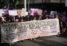 Aunque han buscado despojarnos de todo, seguimos aquí juntxs, sosteniendo nuestras vidas y la esperanza