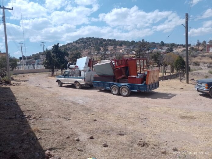 RECOGEN SUS PERTENENCIAS cortesia